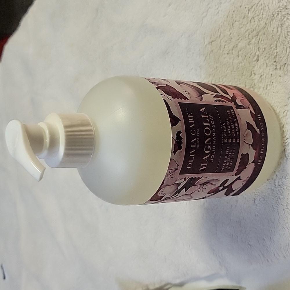 Magnolia Liquid Hand Soap. By: Olivia Care